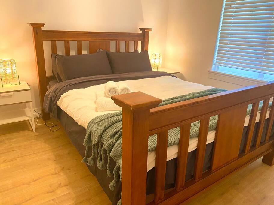 Lux 4br Straithfield House Close 2 Airport/city Casa vacanze *